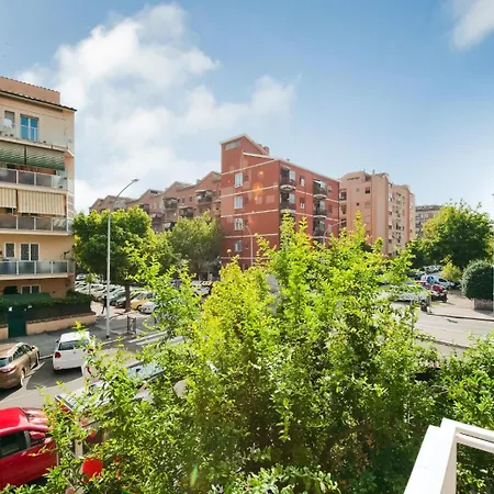 Casa Mari Metro A * Roma